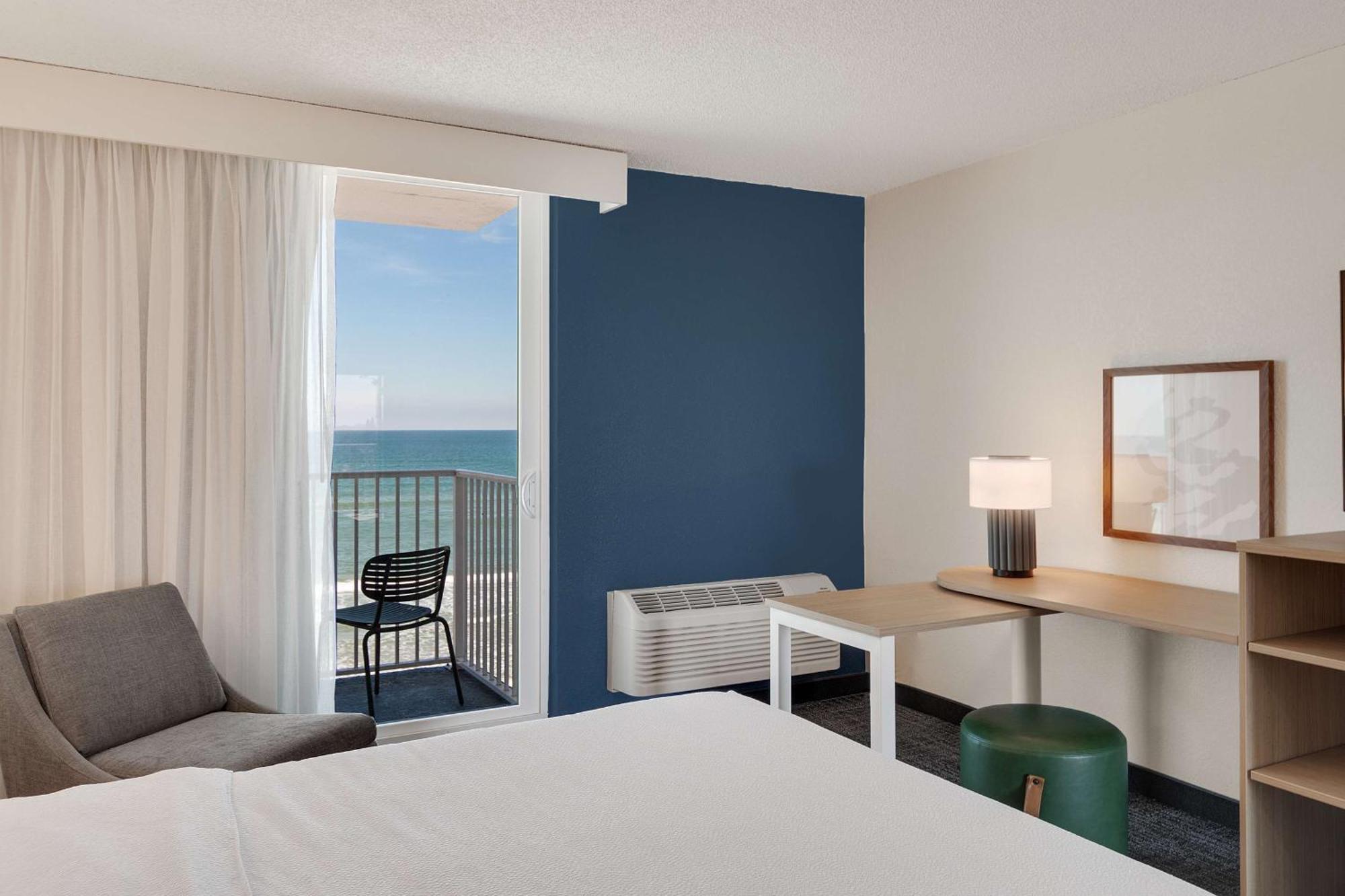 Spark By Hilton Ormond Beach Oceanfront Hotel Exterior photo